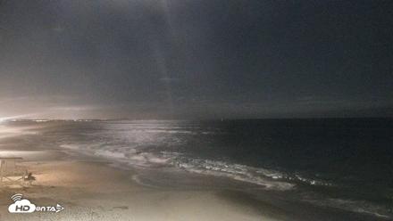 Carlsbad Beach Surf Live Webcam - Jun 26, 2026, 9:39pm PDT