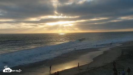 Carlsbad Beach Surf Live Webcam - Jul 29, 2026, 7:23pm PDT