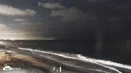 Carlsbad Beach Surf Live Webcam - Sep 3, 2026, 8:22pm PDT