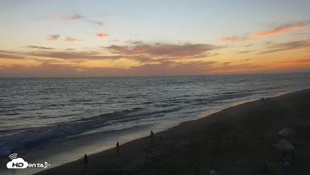 Carlsbad Beach Surf Live Webcam - Aug 17, 2026, 7:44pm PDT