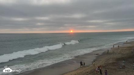 Carlsbad Beach Surf Live Webcam - Jul 29, 2026, 7:48pm PDT