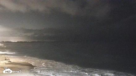 Carlsbad Beach Surf Live Webcam - Aug 11, 2026, 10:16pm PDT