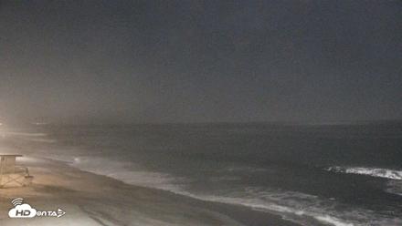 Carlsbad Beach Surf Live Webcam - Aug 26, 2026, 12:13am PDT