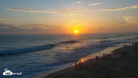 Carlsbad Beach Surf Live Webcam - Jul 24, 2026, 7:49pm PDT