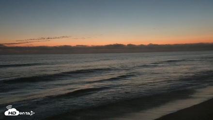Carlsbad Beach Surf Live Webcam - Aug 28, 2026, 7:56pm PDT