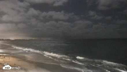 Carlsbad Beach Surf Live Webcam - Sep 22, 2026, 9:25pm PDT
