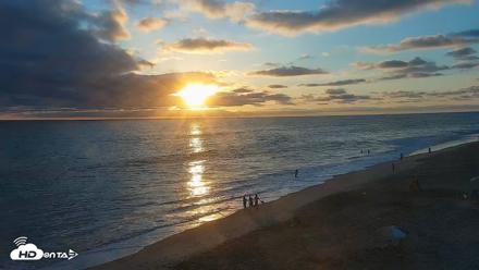 Carlsbad Beach Surf Live Webcam - Aug 14, 2026, 7:20pm PDT