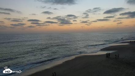 Carlsbad Beach Surf Live Webcam - Jul 10, 2026, 8:05pm PDT