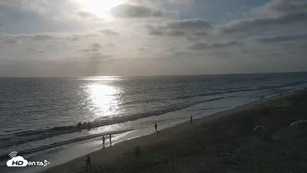 Carlsbad Beach Surf Live Webcam - Aug 4, 2026, 6:34pm PDT