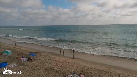 Carlsbad Beach Surf Live Webcam - Aug 12, 2026, 5:12pm PDT