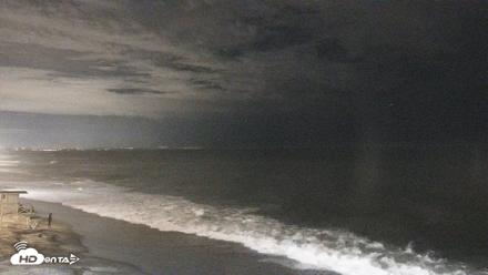 Carlsbad Beach Surf Live Webcam - Sep 6, 2026, 8:05pm PDT