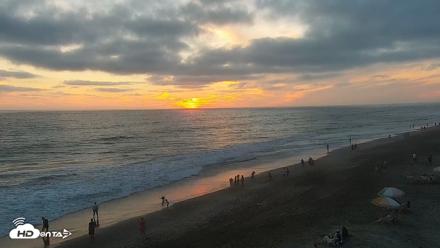 Carlsbad Beach Surf Live Webcam - Aug 16, 2026, 7:36pm PDT