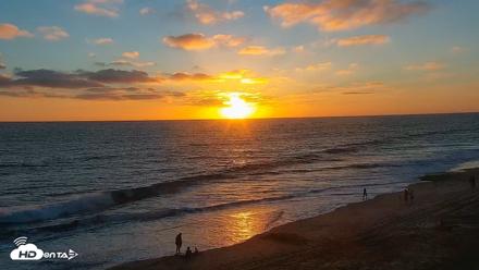 Carlsbad Beach Surf Live Webcam - Sep 1, 2026, 7:07pm PDT
