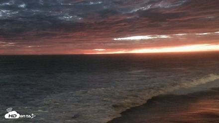 Carlsbad Beach Surf Live Webcam - Sep 7, 2026, 7:45pm PDT