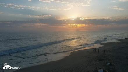 Carlsbad Beach Surf Live Webcam - Jun 23, 2026, 7:37pm PDT