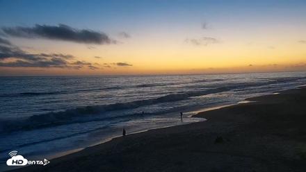 Carlsbad Beach Surf Live Webcam - Jul 7, 2026, 8:32pm PDT