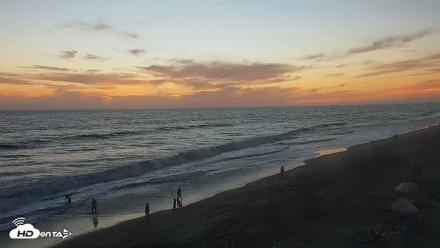 Carlsbad Beach Surf Live Webcam - Aug 17, 2026, 7:41pm PDT