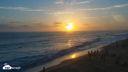 Carlsbad Beach Surf Live Webcam - Jul 24, 2026, 7:44pm PDT