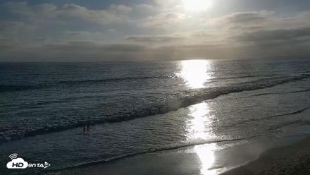 Carlsbad Beach Surf Live Webcam - May 10, 2026, 6:39pm PDT