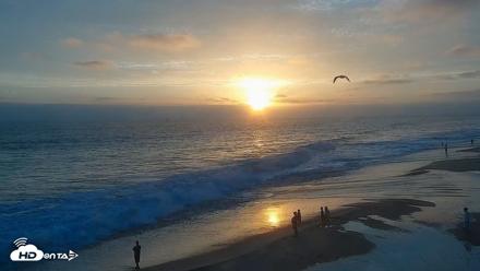 Carlsbad Beach Surf Live Webcam - Jul 25, 2026, 7:44pm PDT