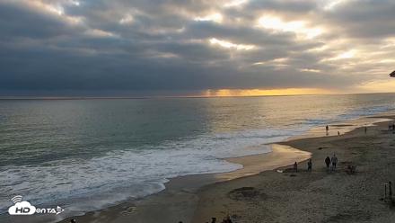 Carlsbad Beach Surf Live Webcam - Jun 28, 2026, 7:29pm PDT
