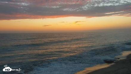 Carlsbad Beach Surf Live Webcam - Aug 24, 2026, 7:30pm PDT