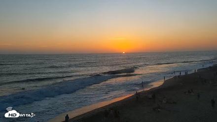 Carlsbad Beach Surf Live Webcam - Jul 23, 2026, 7:55pm PDT
