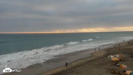 Carlsbad Beach Surf Live Webcam - Jul 30, 2026, 7:12pm PDT