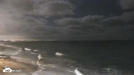 Carlsbad Beach Surf Live Webcam - Sep 22, 2026, 8:34pm PDT
