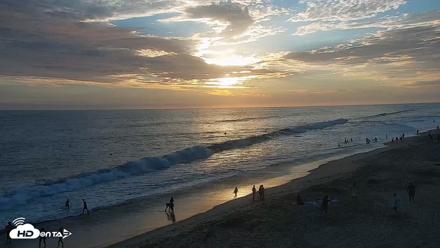Carlsbad Beach Surf Live Webcam - Jul 20, 2026, 7:29pm PDT