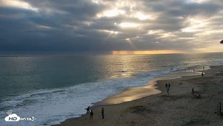 Carlsbad Beach Surf Live Webcam - Jun 28, 2026, 7:25pm PDT