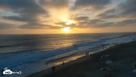 Carlsbad Beach Surf Live Webcam - Aug 1, 2026, 7:33pm PDT