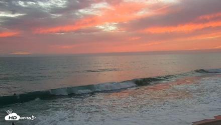 Carlsbad Beach Surf Live Webcam - Sep 26, 2026, 6:49pm PDT