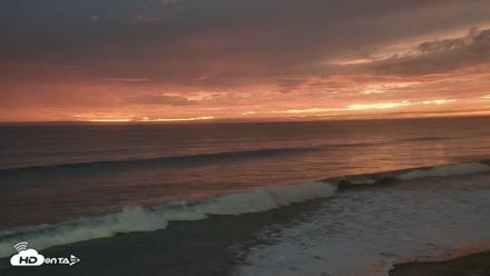 Carlsbad Beach Surf Live Webcam - Sep 27, 2026, 7:06pm PDT