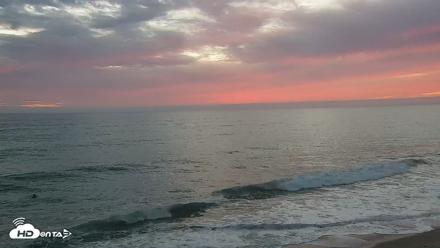 Carlsbad Beach Surf Live Webcam - Sep 26, 2026, 6:47pm PDT