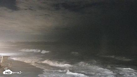 Carlsbad Beach Surf Live Webcam - Sep 8, 2026, 8:01pm PDT