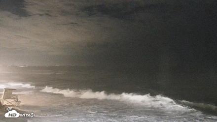 Carlsbad Beach Surf Live Webcam - Sep 8, 2026, 8:00pm PDT
