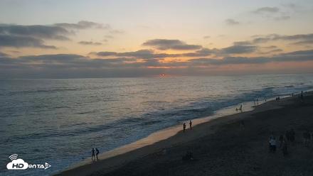 Carlsbad Beach Surf Live Webcam - Jul 31, 2026, 7:46pm PDT