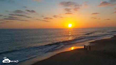 Carlsbad Beach Surf Live Webcam - Jul 10, 2026, 7:54pm PDT