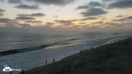 Carlsbad Beach Surf Live Webcam - Aug 3, 2026, 7:51pm PDT