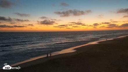 Carlsbad Beach Surf Live Webcam - Jul 6, 2026, 8:37pm PDT