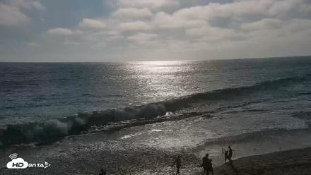 Carlsbad Beach Surf Live Webcam - Aug 8, 2026, 5:29pm PDT