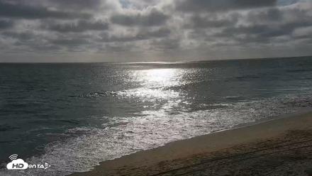 Carlsbad Beach Surf Live Webcam - Aug 12, 2026, 5:34pm PDT