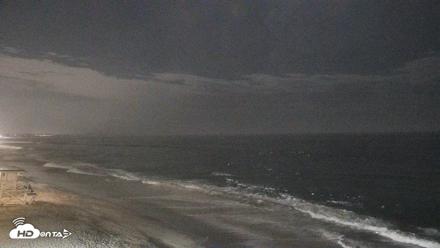 Carlsbad Beach Surf Live Webcam - Aug 23, 2026, 9:43pm PDT