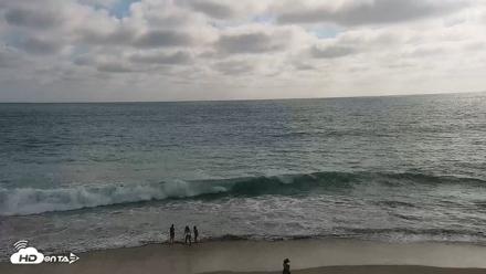 Carlsbad Beach Surf Live Webcam - Aug 12, 2026, 5:11pm PDT