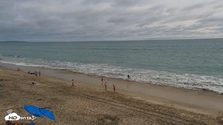 Carlsbad Beach Surf Live Webcam - Aug 13, 2026, 5:30pm PDT
