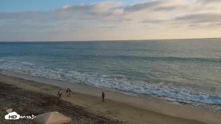 Carlsbad Beach Surf Live Webcam - Sep 24, 2026, 5:47pm PDT