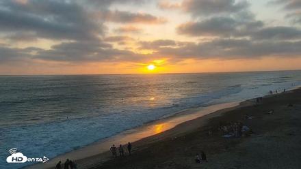 Carlsbad Beach Surf Live Webcam - Aug 1, 2026, 7:40pm PDT