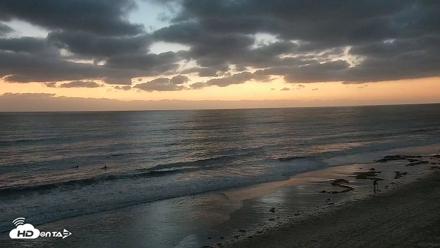 Carlsbad Beach Surf Live Webcam - Sep 15, 2026, 7:24pm PDT