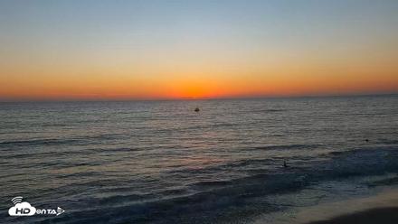 Carlsbad Beach Surf Live Webcam - Oct 2, 2026, 6:34pm PDT